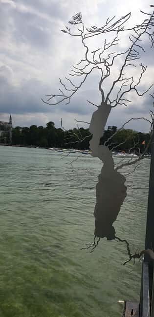 Annecy: enjoy an unforgettable city tour with a native guide - The Guides Perspective and Local Stories