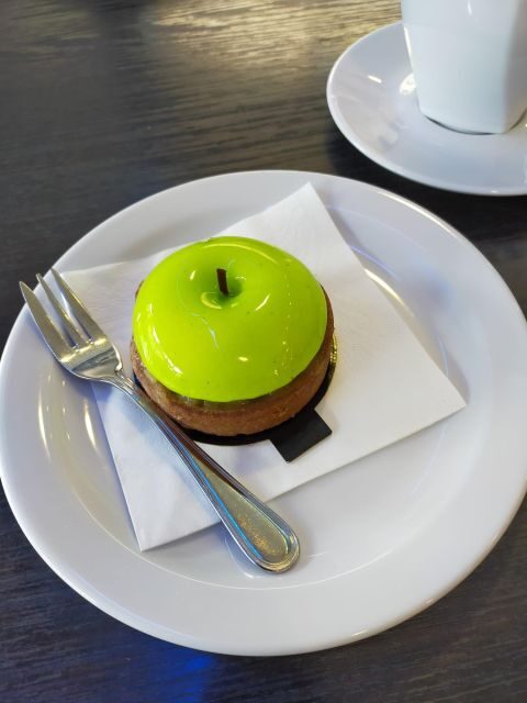 Annecy: Traditional Food Group Walking Tour - What Makes This Tour Stand Out?