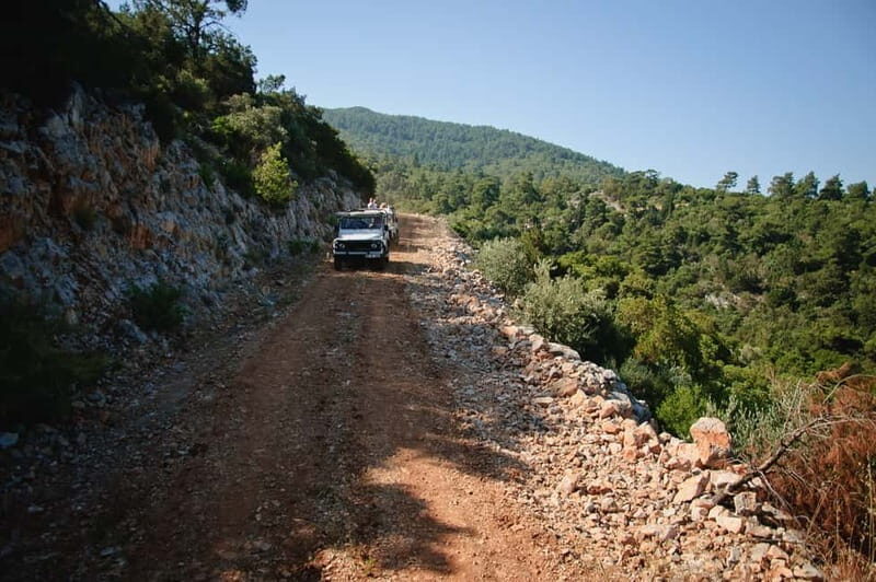Antalya: Jeep Safari Adventure w/Lunch at Local Restaurant - Who Should Consider This Tour?