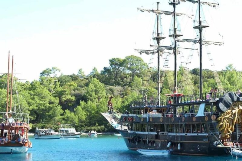 Antalya/Kemer: Pirate Party Boat Trip w/Lunch incl. Transfer - The Experience in Detail