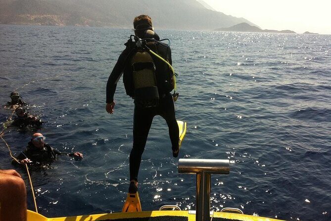 Antalya/Kemer Scuba Diving with Pickup, Lunch, and 2 Dives - Who Should Consider This Tour?