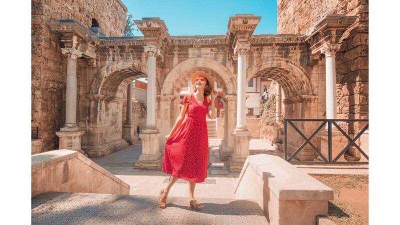 Antalya: Old Town Guided City Tour with Aquarium - What Makes This Tour Stand Out?