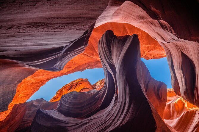 Antelope Canyon Horseshoe Bend Small Group Tour from Las Vegas - Key Points