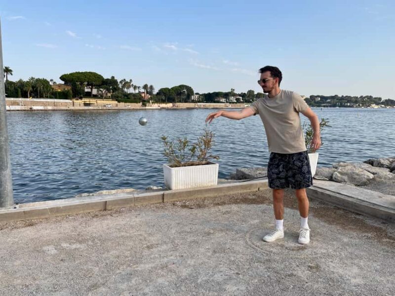 Antibes : Play Pétanque by the sea with a passionate host - Frequently Asked Questions