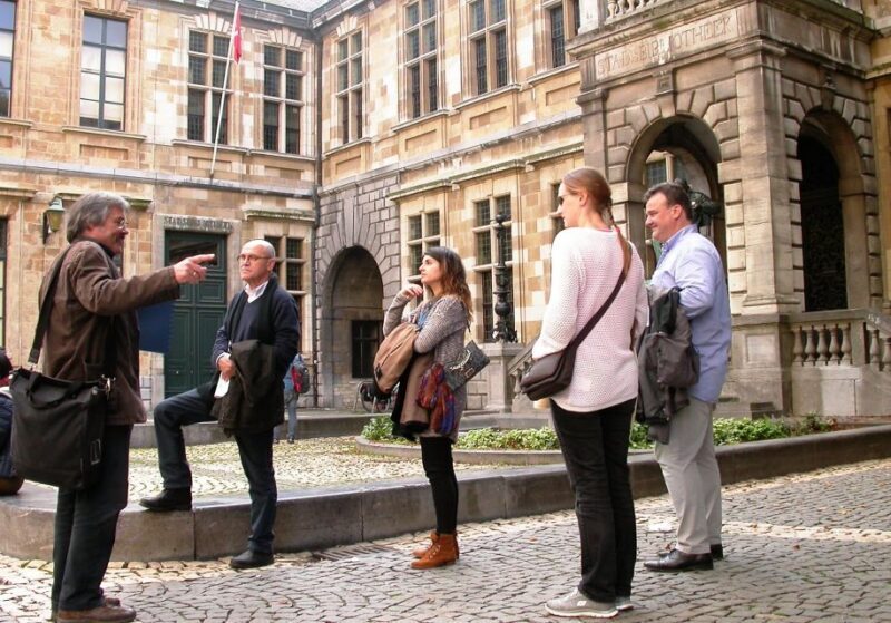 Antwerp: City Highlights Walking Tour - Who Is This Tour Best For?