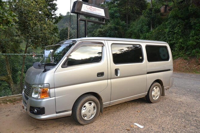 Anuradhapura Hotel to Bandaranaike International Airport (CMB) Private Transfer - Key Points