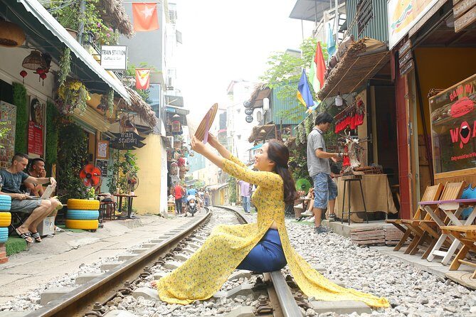 Ao Dai Rental in Hanoi - A Closer Look at the Hanoi Ao Dai Rental Tour