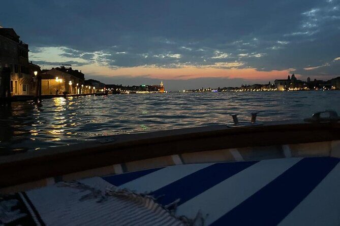 Aperitif at sunset in the Venice lagoon on a private boat. - Practicalities and Tips