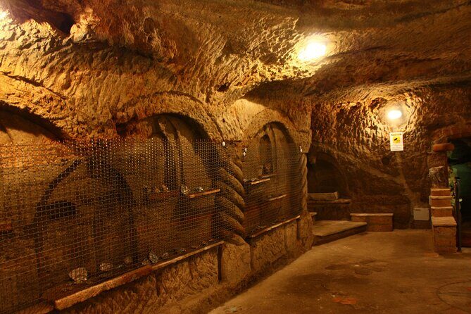 Aperitif in the famous underground caves of Orvieto - Final words