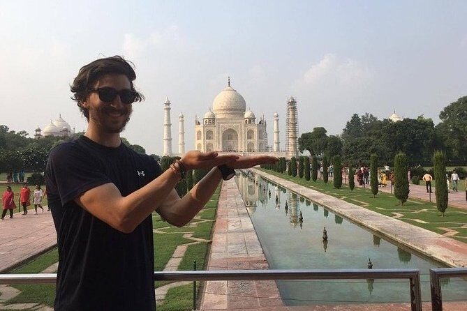 Approved Tour Guide in Agra for Full Day Sightseeing - Exploring the Itinerary in Detail