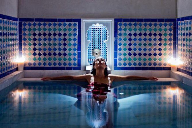 Arabian Baths Experience at Malagas Hammam Al Andalus - Soothing the Senses: Pools, Steam, and Plunge Pools