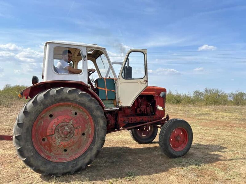 Arbanasi: 40-Minute Tractor Self-Driving Experience - FAQs