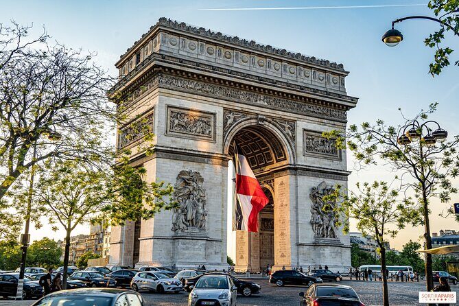 Arc de Triomphe Official Priority Entry Ticket - Authentic Insights from Travelers
