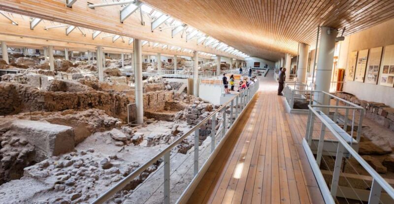 Archaeological Bus Tour To Akrotiri Excavations & Red Beach - Who Is This Tour Best For?