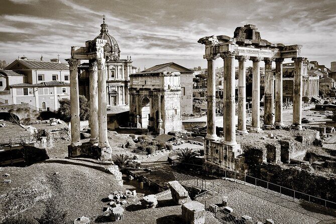 Archaeological tour Colosseum Roman Forum Palatine - Practical Details