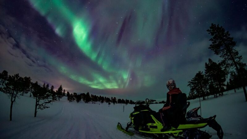 Arctic Adventure: Northern Lights Hunting with Snowmobiles - Key Points
