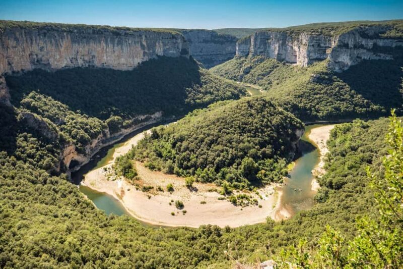 Ardèche Sportive descent of the Ardèche Gorges: approximately 6 hours, 32 km - Key Points