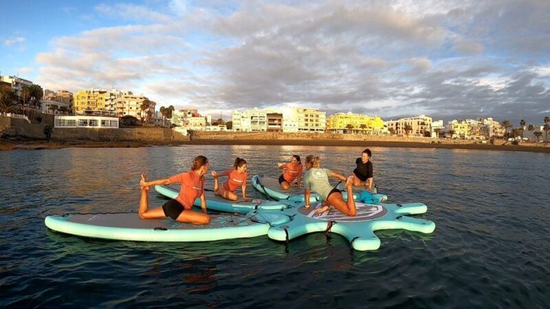 Arguineguín: Stand-up Paddleboard Yoga Class with Instructor - Key Points