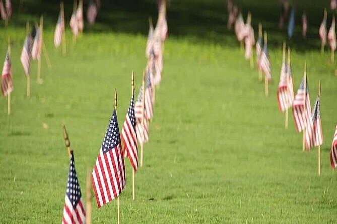 Arizona Memorial Pearl Harbor & Honolulu City Tour from Waikiki - Key Points
