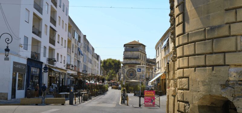 Arles Vincent Van Gogh Walking Tour with an APP - Key Points