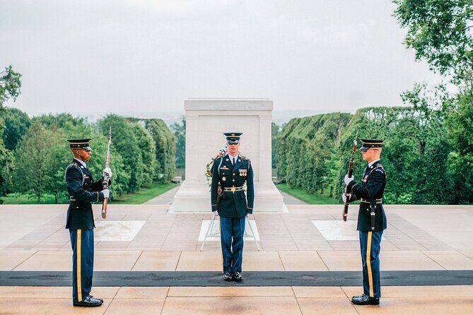 Arlington Cemetery Walking Tour - A Detailed Look at the Arlington Cemetery Walking Tour