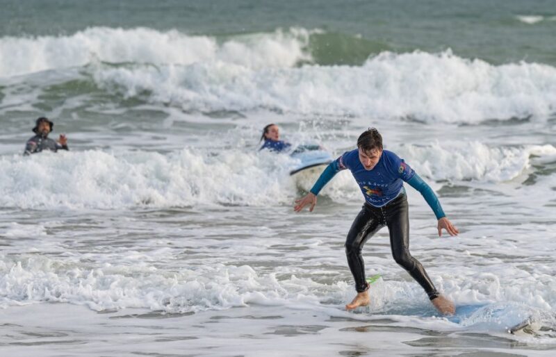 Armação de Pêra: 1:30-hour Surf Lesson for Beginners - What Makes This Surf Lesson Stand Out?