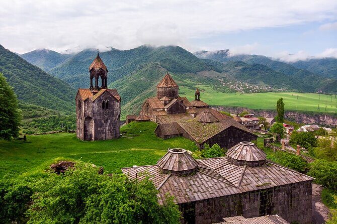 Armenia Full Day Private Tour From Tbilisi, Most Popular Places - Exploring Armenia in a Day: A Detailed Look at the Full Day Private Tour from Tbilisi