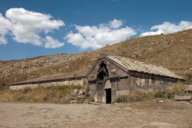 Armenia Sightseeing Tour with Cheese and Wine Tasting Experience - A Closer Look at the Armenia Sightseeing Tour