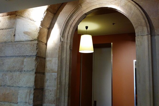 Around the Square Adelaide Walking Tour - What’s Included and How It Works