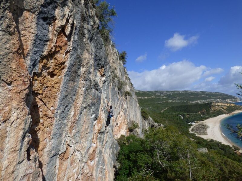 Arrábida Climbing Experience - An Authentic Climbing Experience in Arrábida