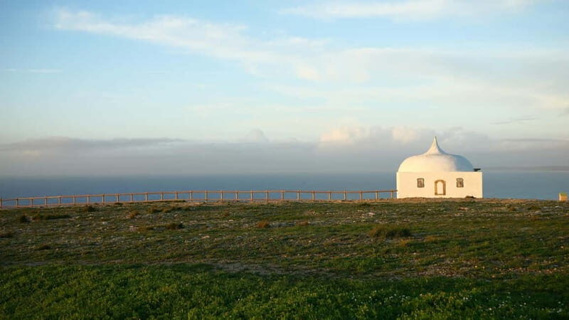 Arrábida & Sesimbra Day Trip: Wine Tasting, Nature & Beaches - Who Is This Tour Best For?