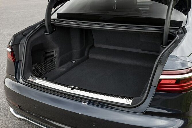 Arrival Genoa GOA Airport to Genoa,Savona or Portofino by Minivan - FAQ