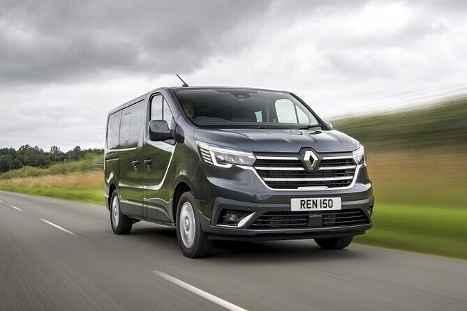 Arrival Private Transfer Alghero Airport AHO to Alghero City by Minivan - Key Points