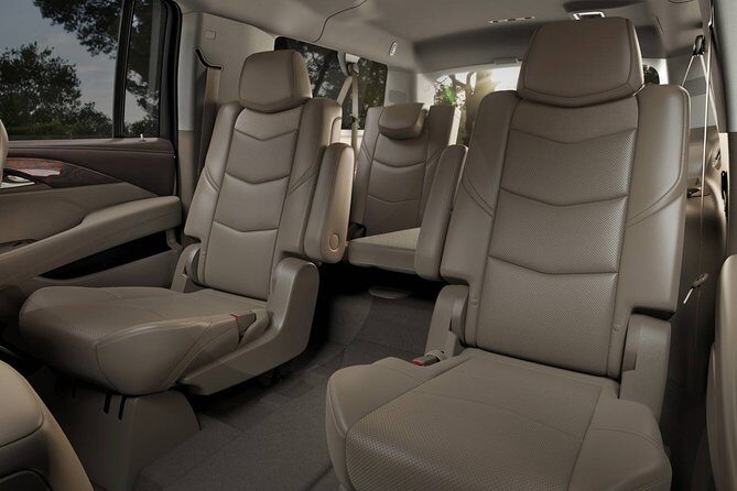 Arrival Private Transfer Dallas Airport DAL to Fort Worth by Luxury Vehicle - The Experience in Detail