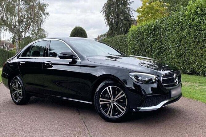 Arrival Private Transfer from Bilbao airport BIO to Bilbao City by Business Car - FAQs