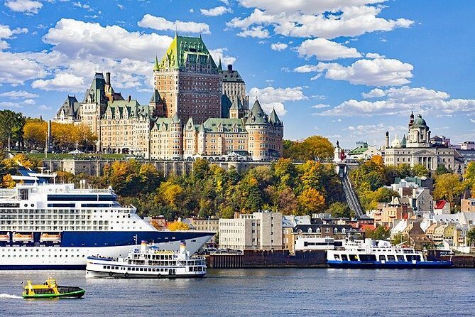 Arrival Private Transfer: Montreal Airport YUL to Montreal in Business Car - The Experience in Detail