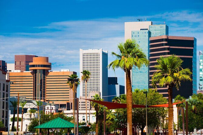 Arrival Private Transfer: Sky Harbor Airport PHX to Phoenix in Luxury SUV - Key Points