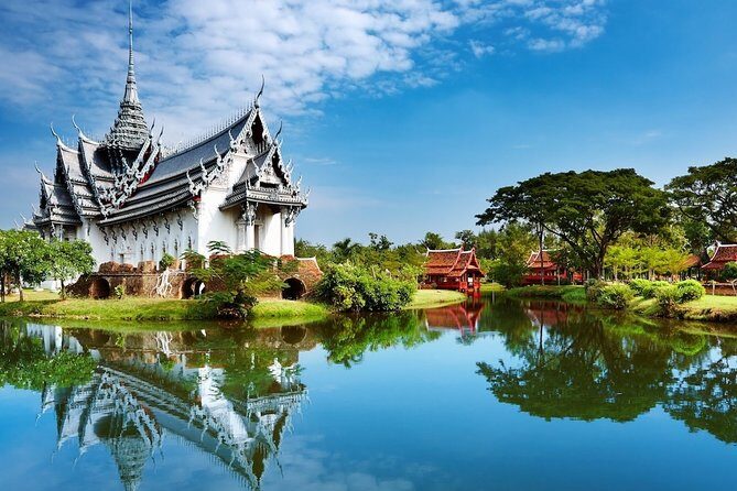 Arrival Private Transfers from Bangkok Airport BKK to Bangkok in Luxury Van - Key Points