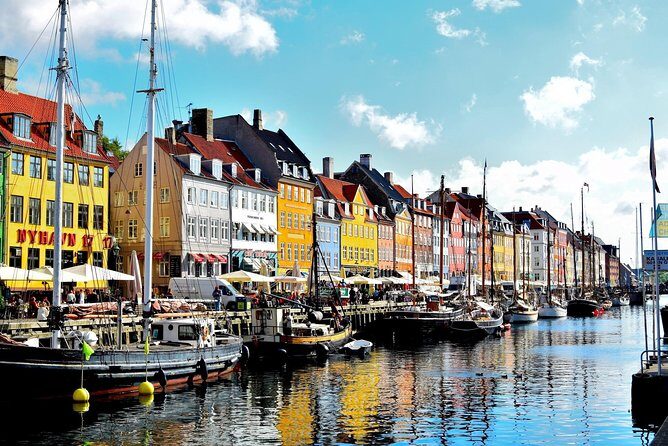 Arrival Transfer: Airport CPH to Copenhagen by Luxury Van - FAQ