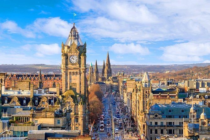 Arrival Transfer: Airport EDI to Edinburgh by Luxury Van - An In-Depth Look at the Edinburgh Airport Transfer Experience