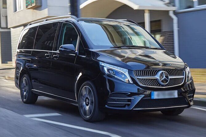Arrival Transfer by Luxury Van from Barcelona Port to Barcelona - Why Choose This Transfer?