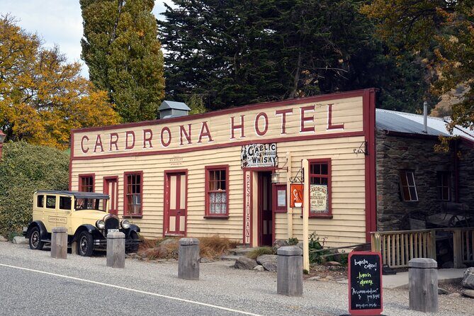 Arrowtown and Wanaka Highlights Tour from Queenstown - A Deep Dive Into the Experience