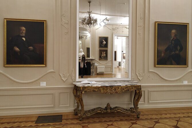 Art Gallery Sightseeing Tour in Sofia - A Closer Look at the Art Gallery Sightseeing Tour