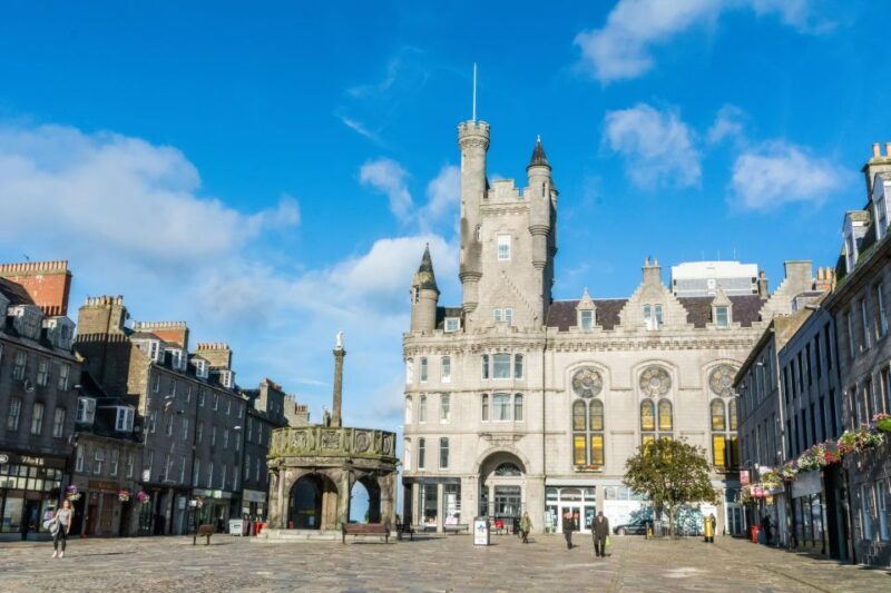 Art, History, and Hidden Gems: Aberdeen Private Walking Tour - A Closer Look at the Experience