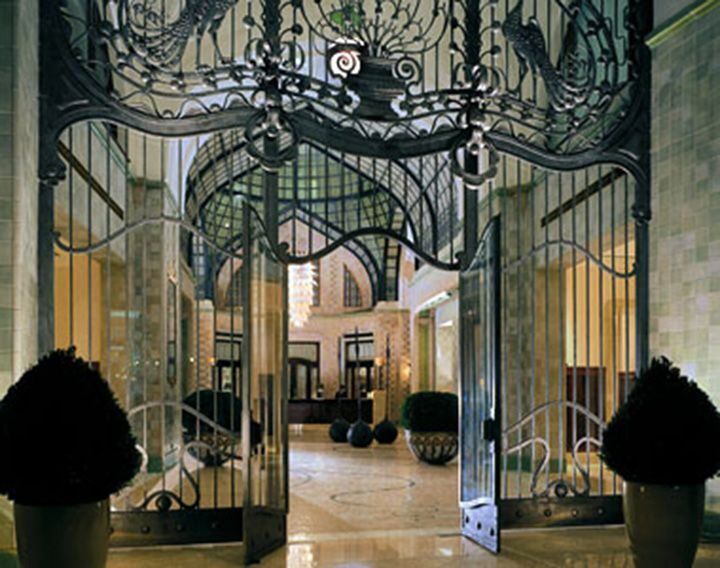 Art Noveau in Budapest: Private Half-Day Tour - Key Points