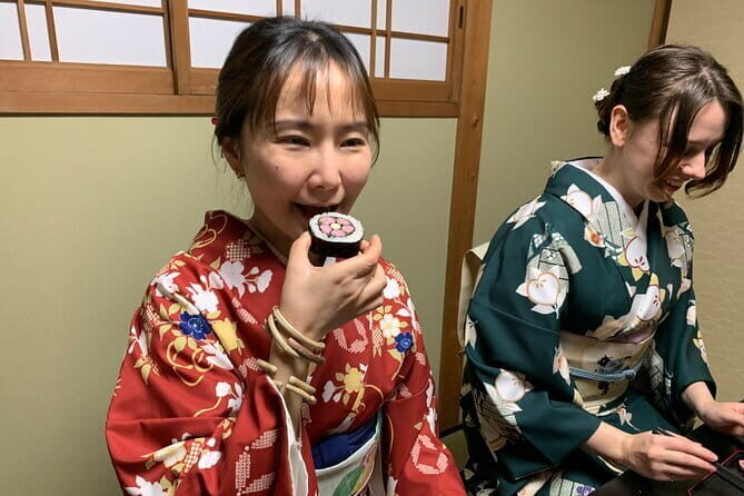 Art Sushi Rolls Experience in 150 Years Old Townhouse Kyoto - Key Points