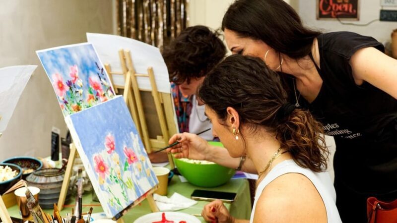 Art Workshop in Naples city centre with Aperitif - A Deep Dive into the Naples Art Workshop Experience