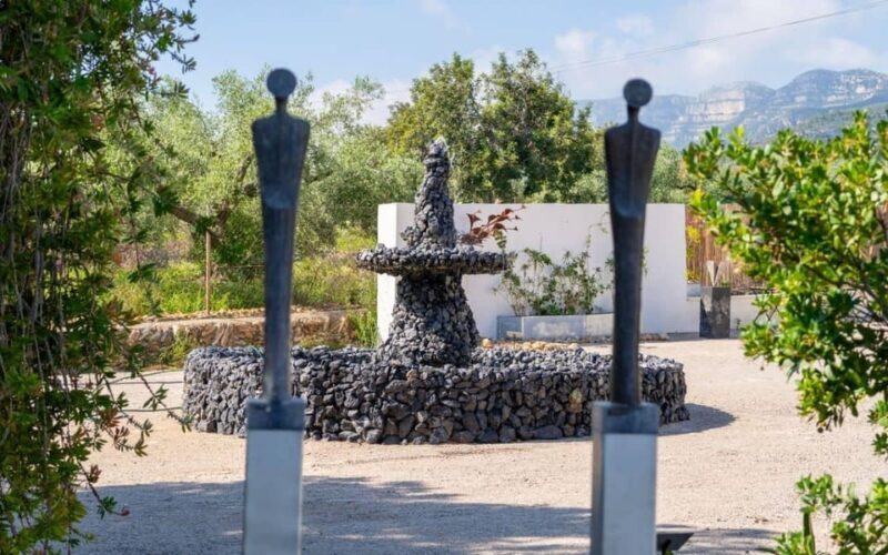 Arte-Contemporary: Sculpture Park and Art Gallery visit - Arte-Contemporary: Sculpture Park and Art Gallery Visit – A Complete Guide