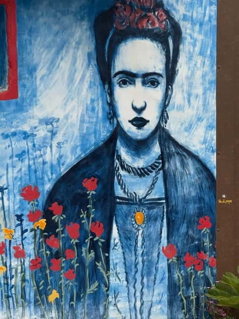 Artistic walk in Borgo Parrini with traditional tasting - The Sum Up