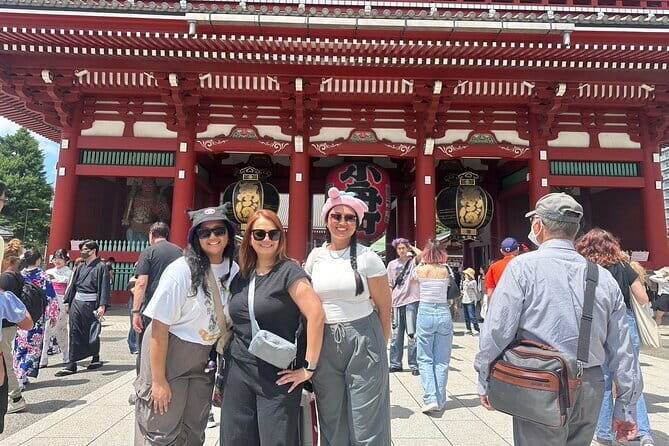 Asakusa The Local Way Tour Includes Lunch&Dessert With Real Guide - Nakamise Shopping Street: A Walk through History and Commerce